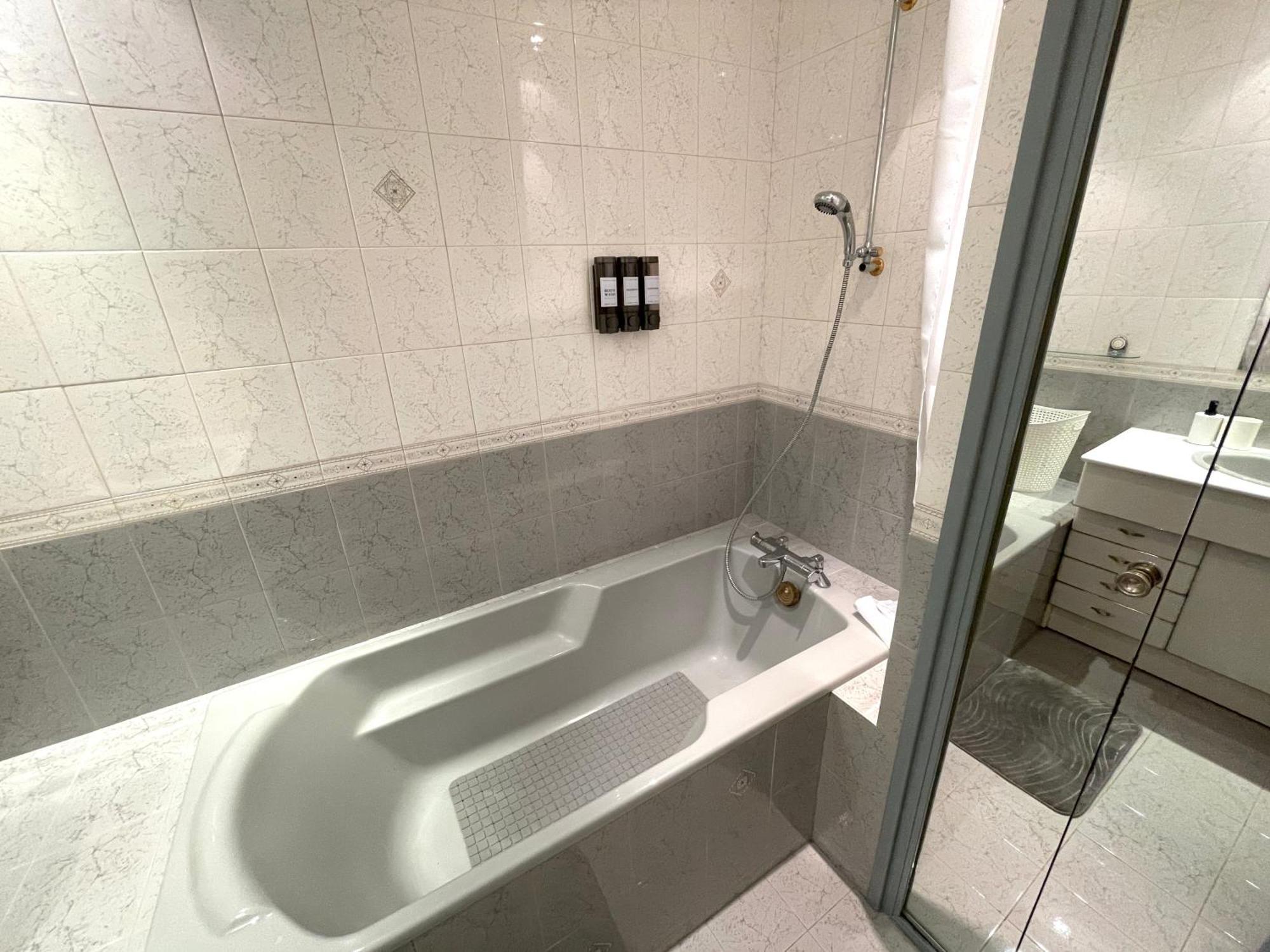 Appartement Confortable, Centre-Ville Troyes Dış mekan fotoğraf
